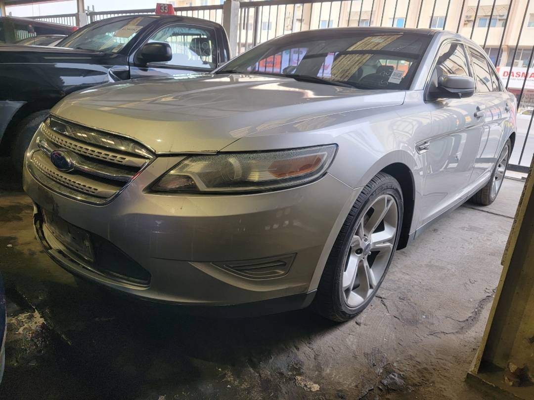 2012 FORD TAURUS — 188435 KM — Lot 103771 — Main - Marhaba Auctions Used Cars - Image 4