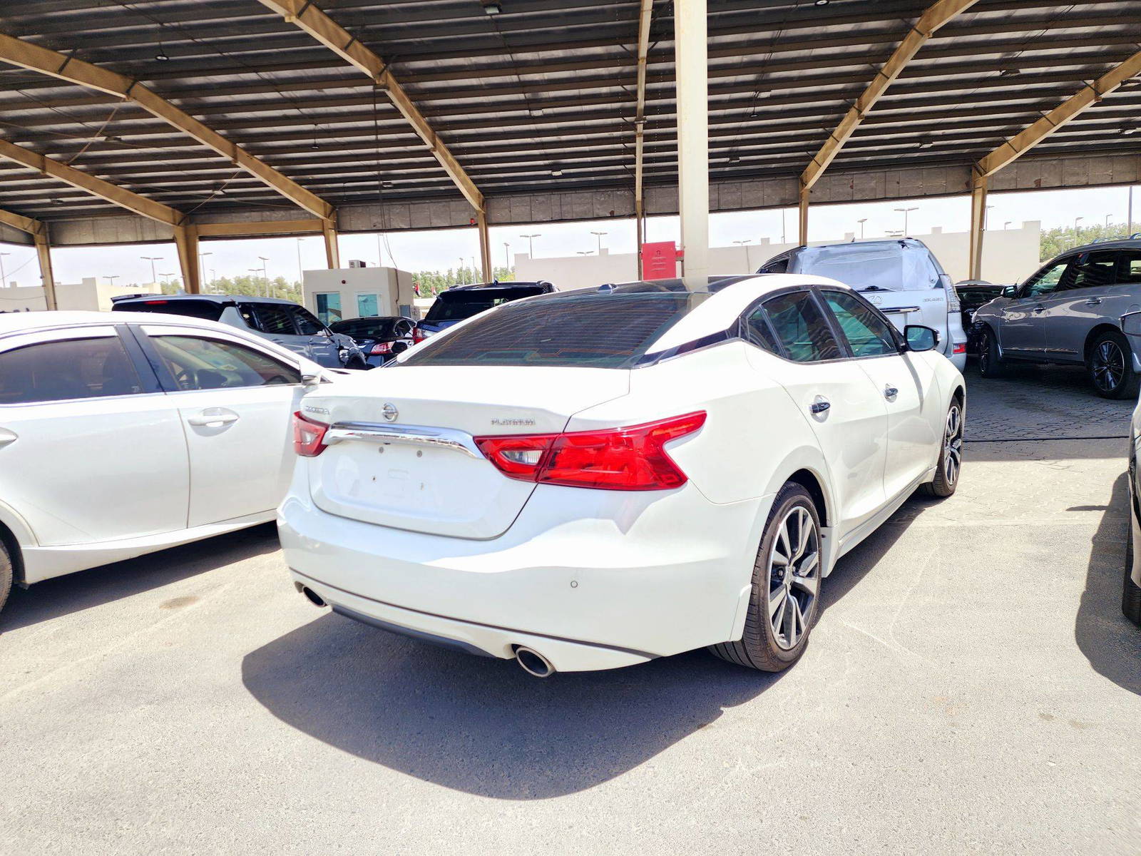 2017 NISSAN MAXIMA — 101038 Miles — Lot HC445609 — Souq - Marhaba Auctions Used Cars - Image 3