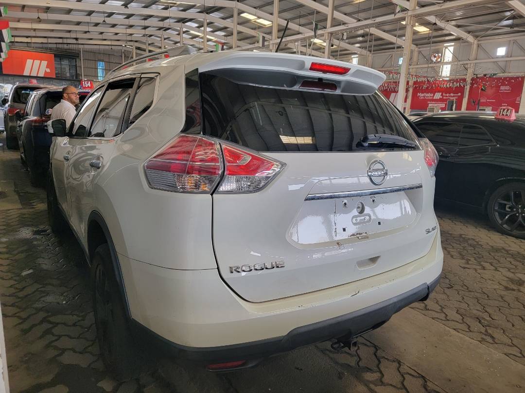 2015 NISSAN ROGUE — 216266 Miles — Lot XFC875487 — Main - Marhaba Auctions Used Cars - Image 4