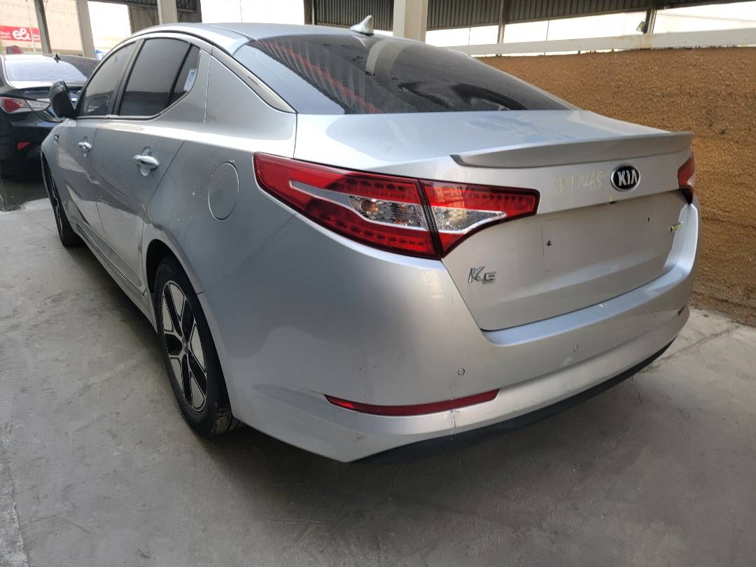 2013 KIA K5 — 208271 KM — Lot 021143 — Main - Marhaba Auctions Used Cars - Image 3
