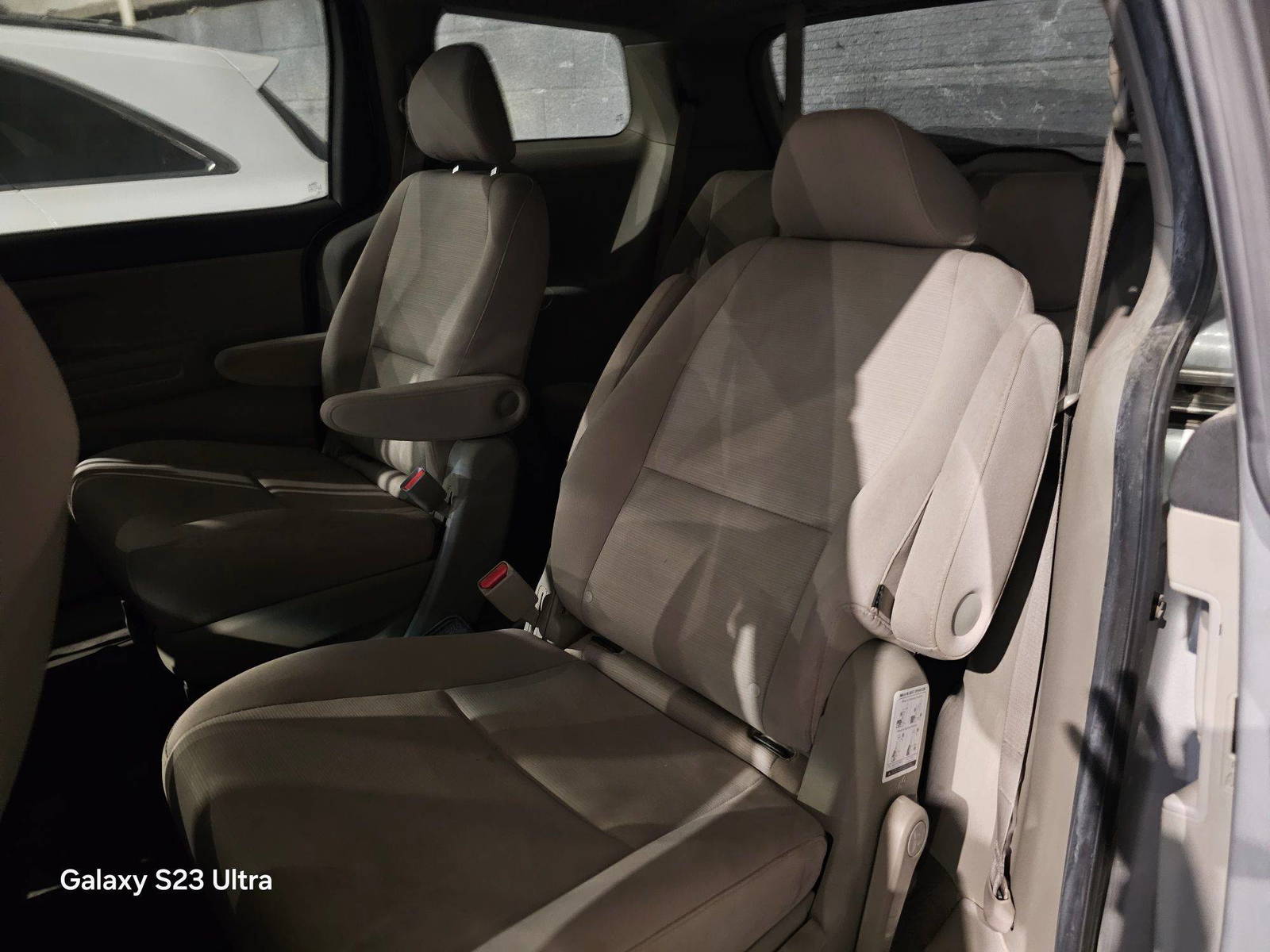 2015 KIA SEDONA — 130562 Miles — Lot 139 257 — Main - Marhaba Auctions Used Cars - Image 10