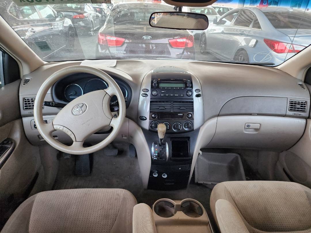 2007 TOYOTA SIENNA — 176895 Miles — Lot 7S021170 — Souq - Marhaba Auctions Used Cars - Image 7