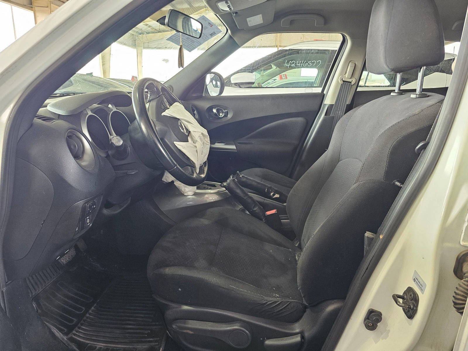 2013 NISSAN JUKE — 158933 KM — Lot 40011743 — Souq - Marhaba Auctions Used Cars - Image 7