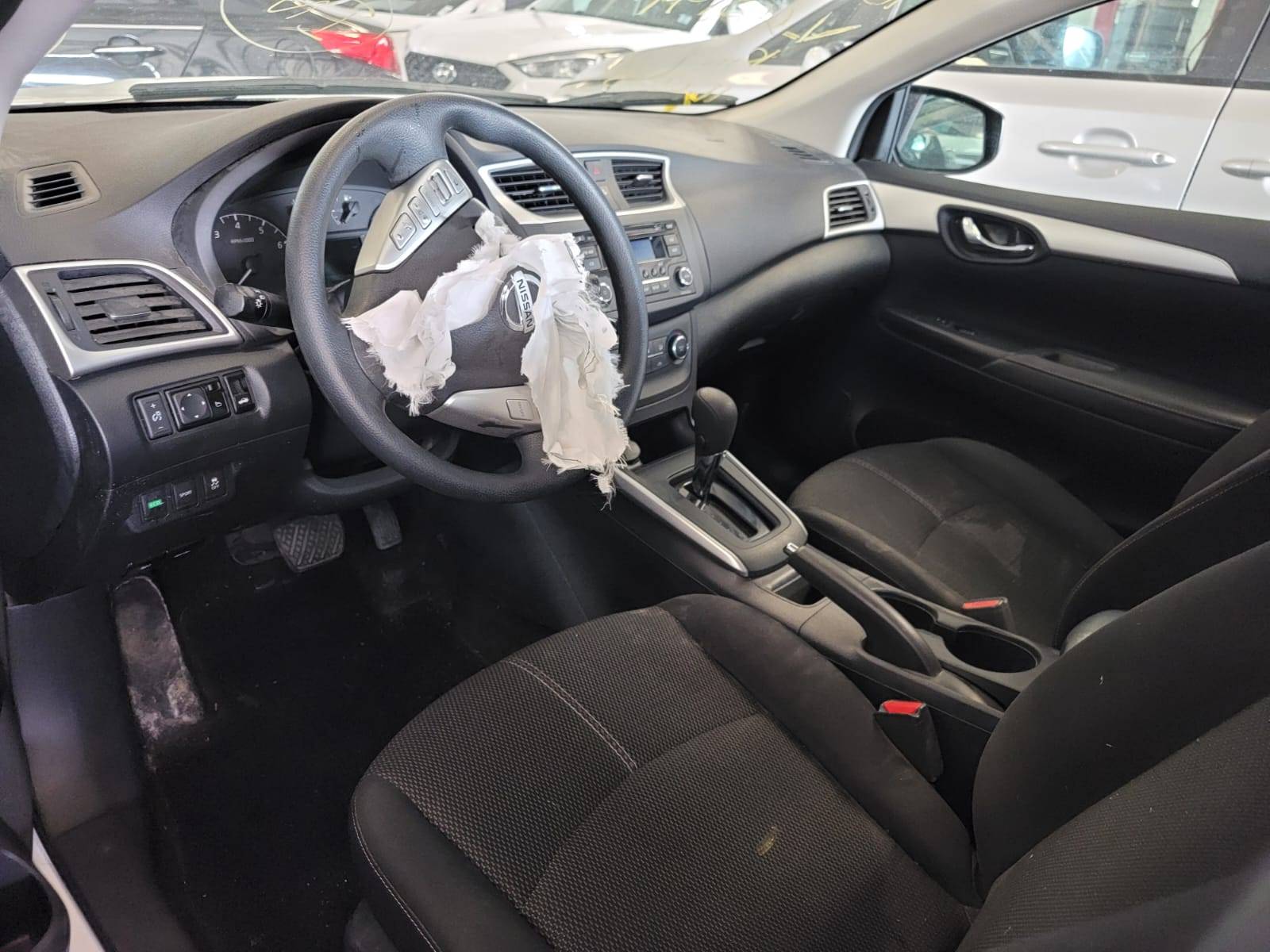 2016 NISSAN SENTRA — 61551 KM — Lot 662197 — Main - Marhaba Auctions Used Cars - Image 8