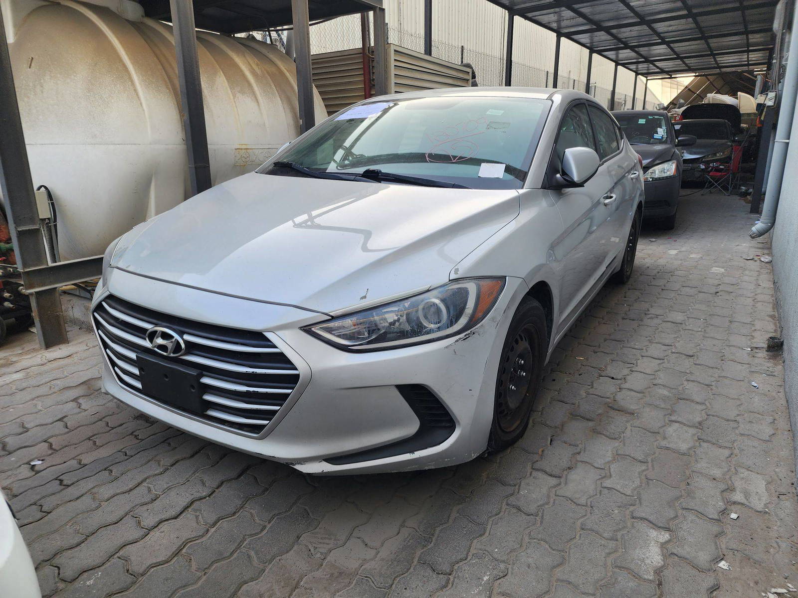2017 HYUNDAI ELANTRA — 122029 Miles — Lot 545470 — Al Quoz - Marhaba Auctions Used Cars - Image 5