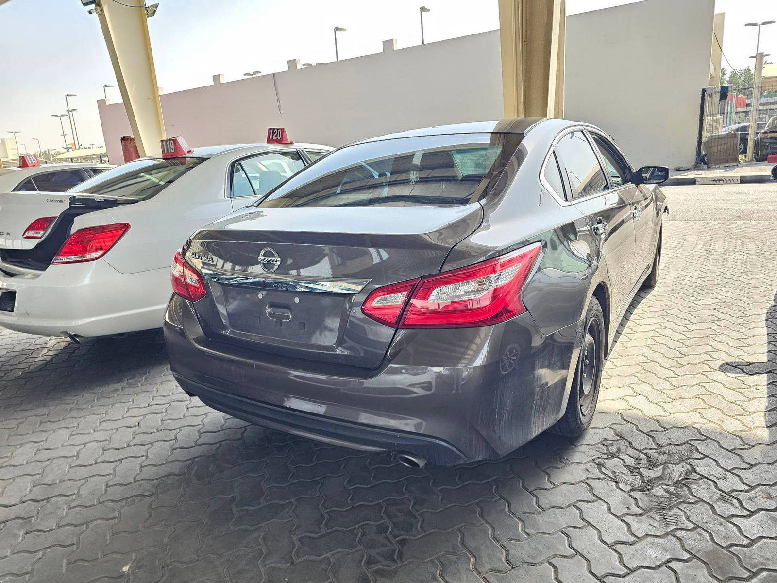 2016 NISSAN ALTIMA — 169038 Miles — Lot 309532 — Main - Marhaba Auctions Used Cars - Image 3