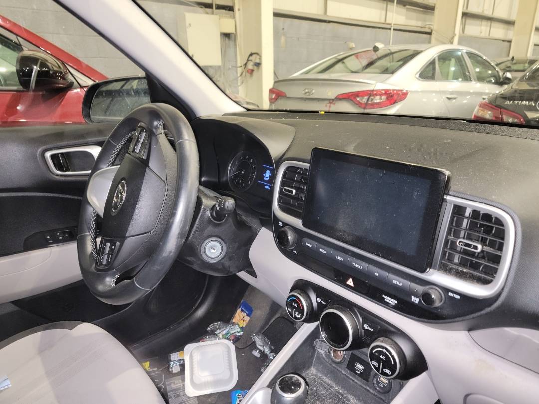 2020 HYUNDAI VENUE SEL — 48078 Miles — Lot U038408 - Marhaba Auctions Used Cars - Image 5