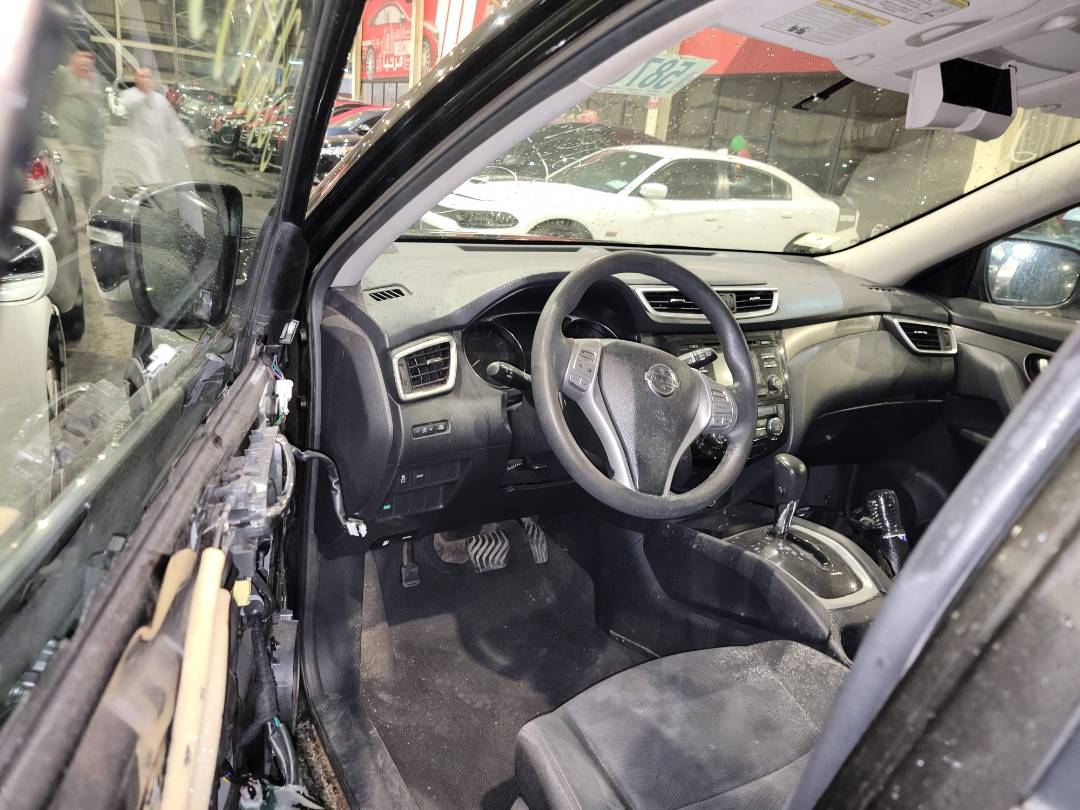2015 NISSAN ROGUE — 210213 Miles — Lot 58768955 — Souq - Marhaba Auctions Used Cars - Image 6