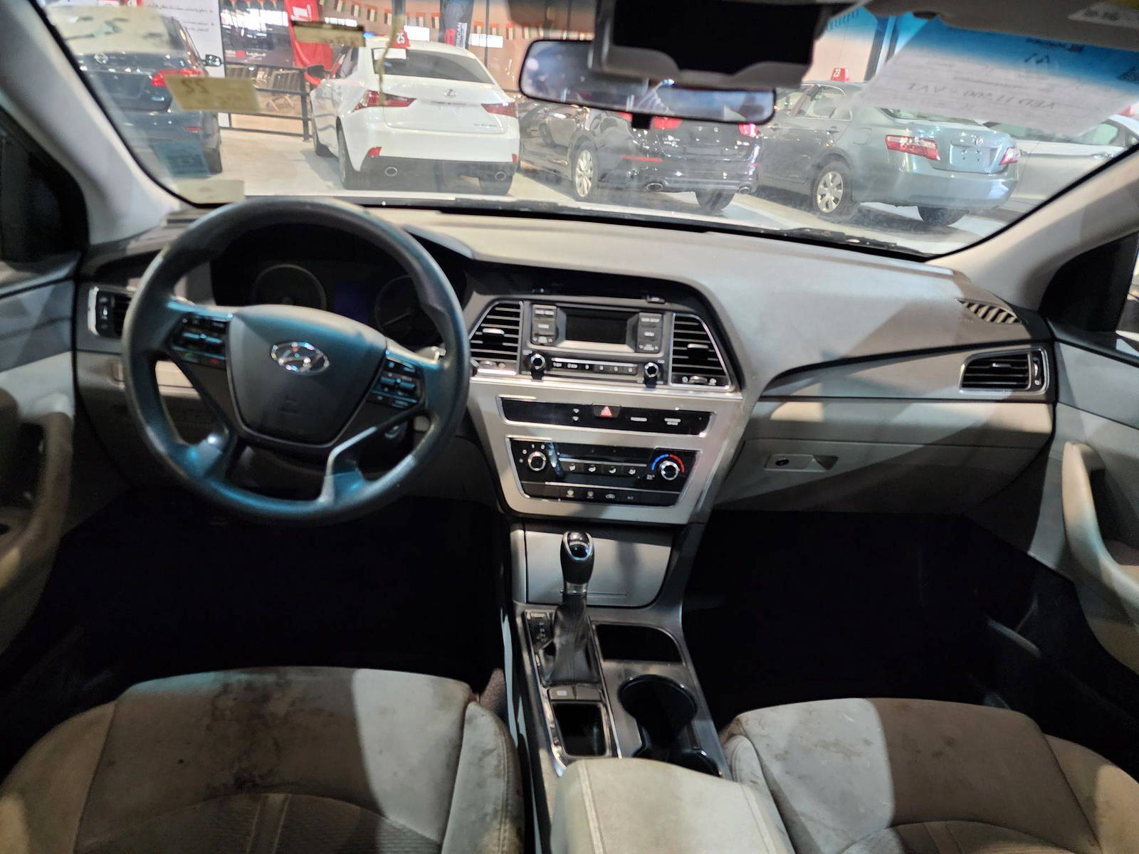 2017 HYUNDAI SONATA — 136208 Miles — Lot 35358 — Al Quoz - Marhaba Auctions Used Cars - Image 8
