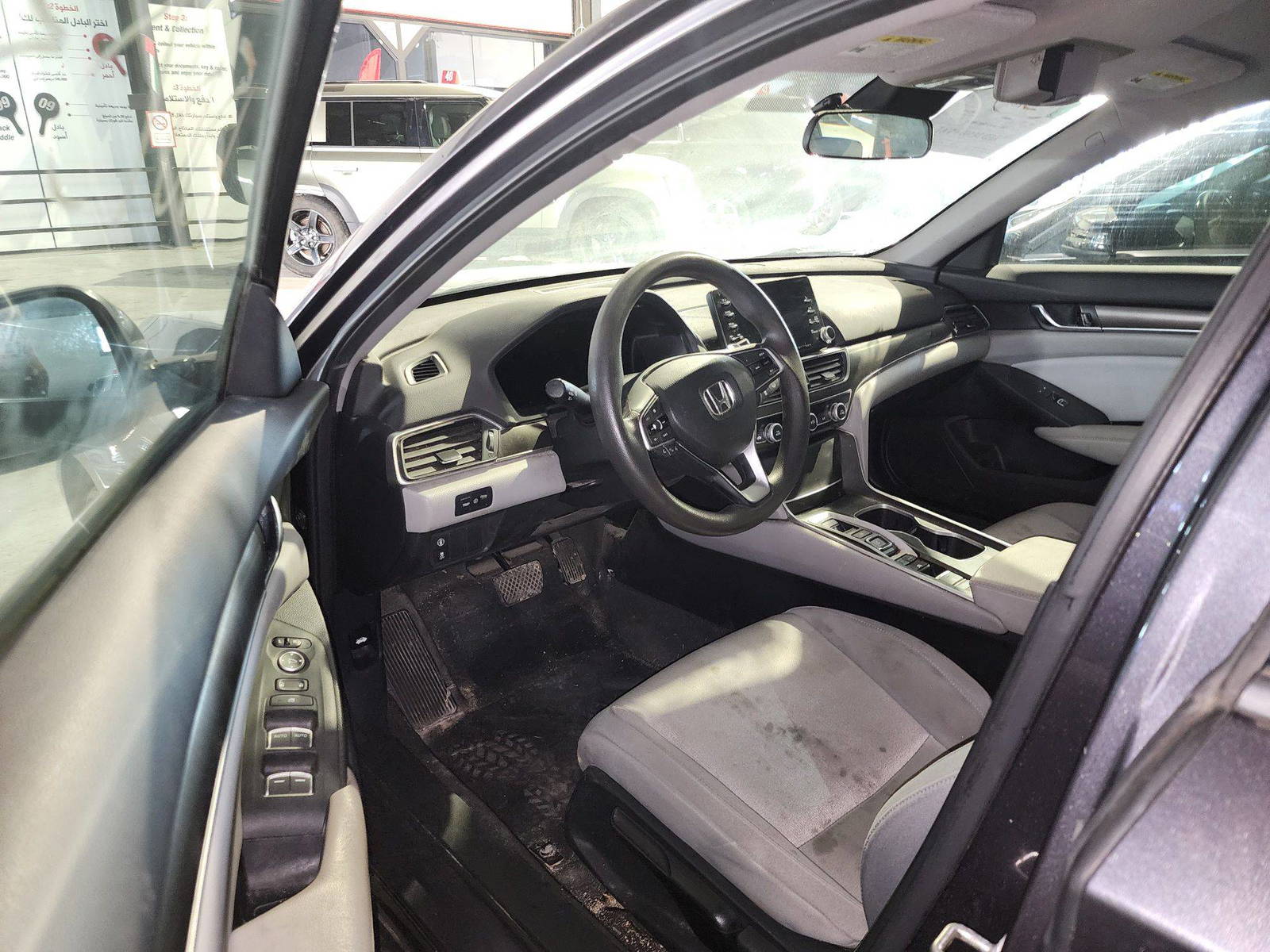 2018 HONDA ACCORD — 150753 Miles — Lot 000121 — Souq - Marhaba Auctions Used Cars - Image 7