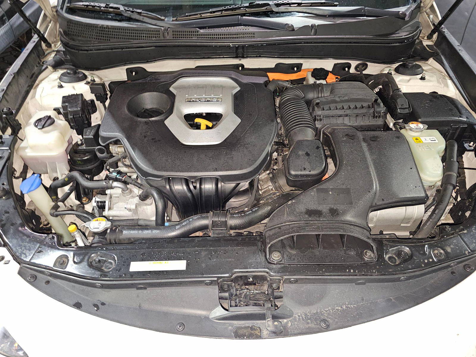 2012 HYUNDAI SONATA — 145024 KM — Lot 033494 — Souq - Marhaba Auctions Used Cars - Image 12