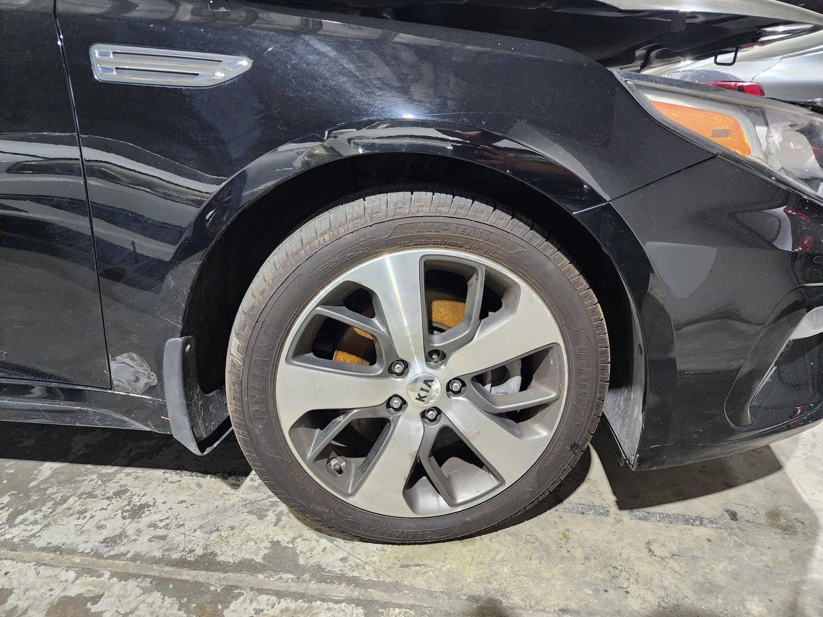 2019 KIA OPTIMA — 103660 Miles — Lot 42322350 — Souq - Marhaba Auctions Used Cars - Image 12