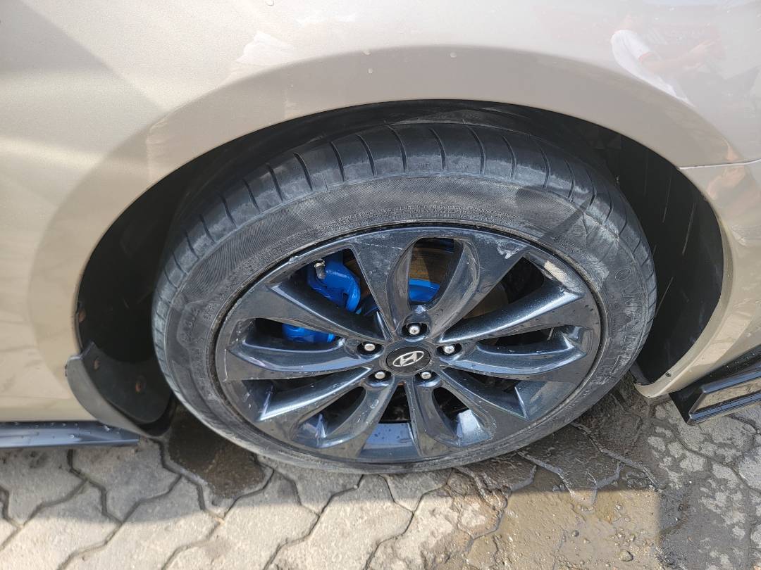 2011 HYUNDAI SONATA — 167508 Miles — Lot H273556 - Marhaba Auctions Used Cars - Image 8