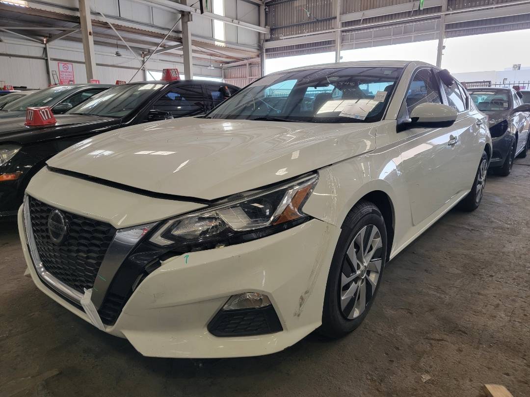 2019 NISSAN ALTIMA — 189538 Miles — Lot 38548138 — Main - Marhaba Auctions Used Cars - Image 5