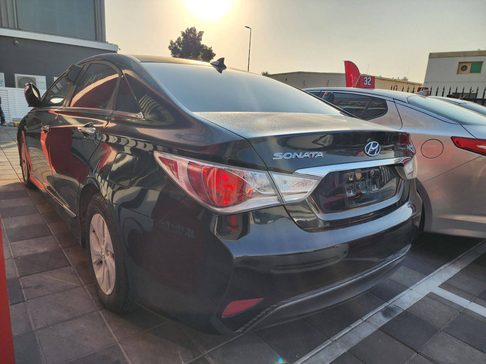 2013 HYUNDAI SONATA — 152406 Miles — Lot 71224 — Al Quoz - Marhaba Auctions Used Cars - Image 3