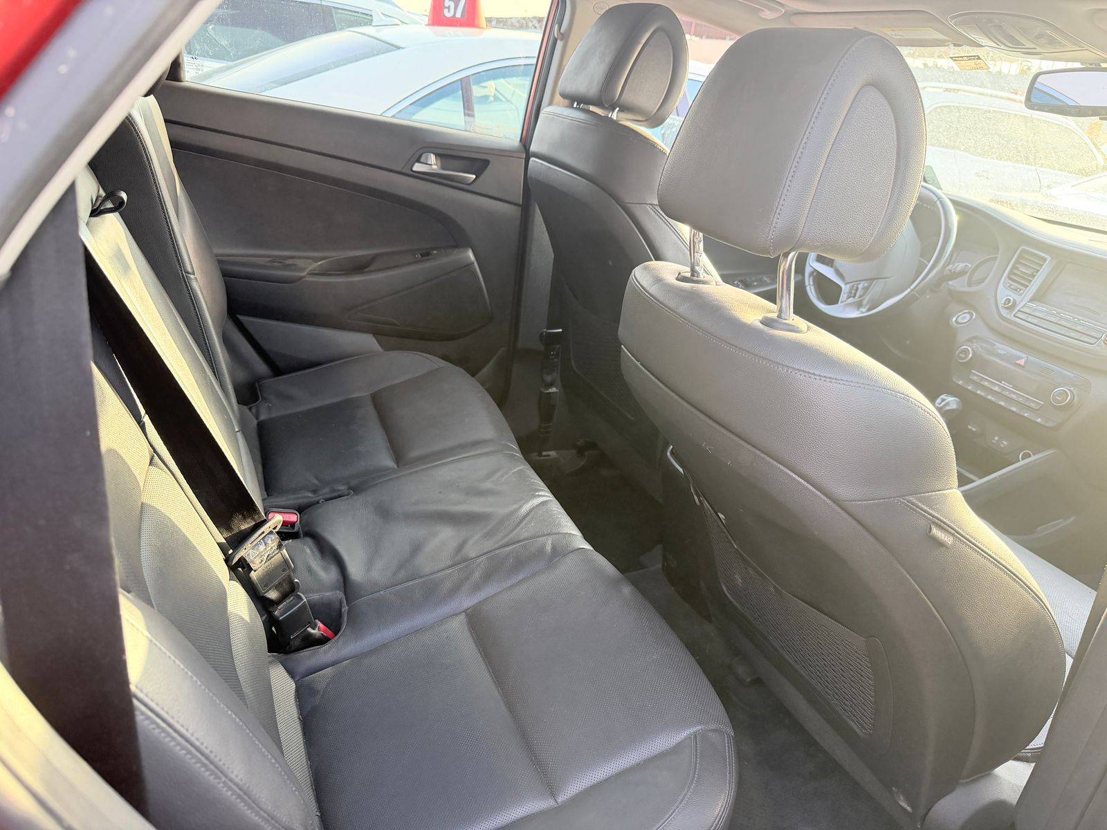 HYUNDAI TUCSON 2016 - Marhaba Auction Used Cars - Image 9
