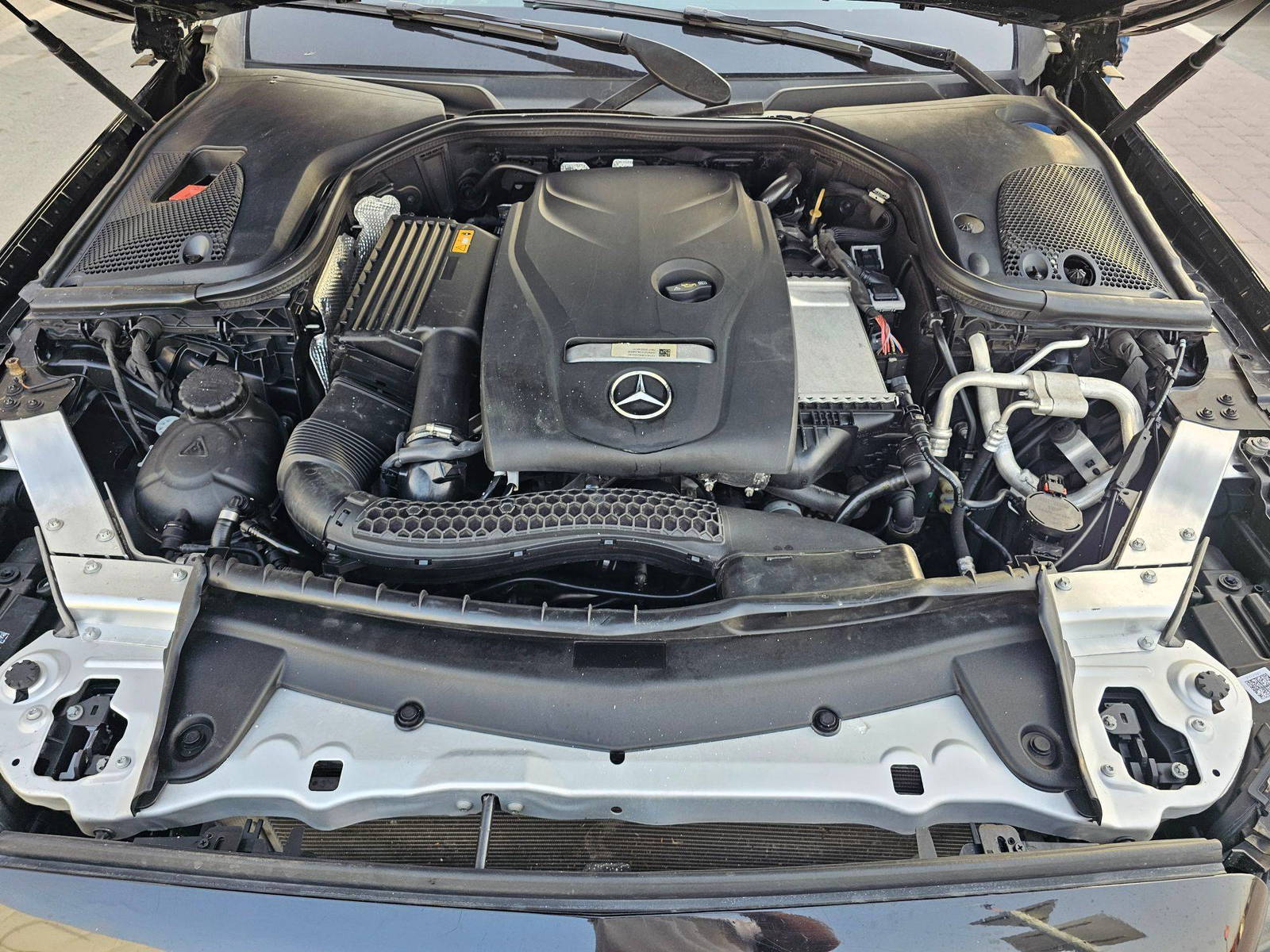 MERCEDES BENZ E-300 2018 - Marhaba Auction Used Cars - Image 12