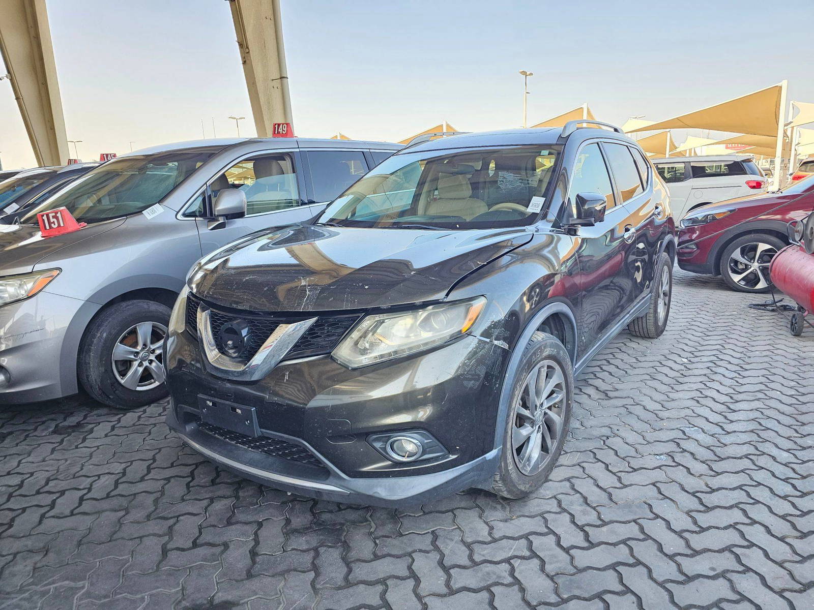 2014 NISSAN ROGUE — 143886 Miles — Lot C827537 — Souq - Marhaba Auctions Used Cars - Image 5