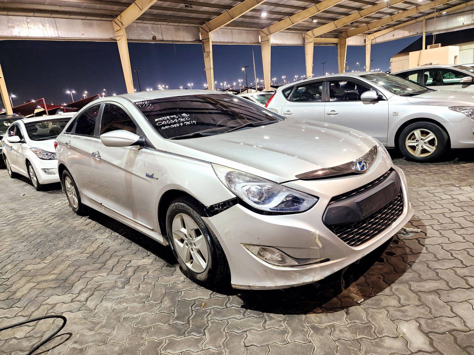 2012 HYUNDAI SONATA — 159147 KM — Lot 034960 — Souq - Marhaba Auctions Used Cars - Image 4