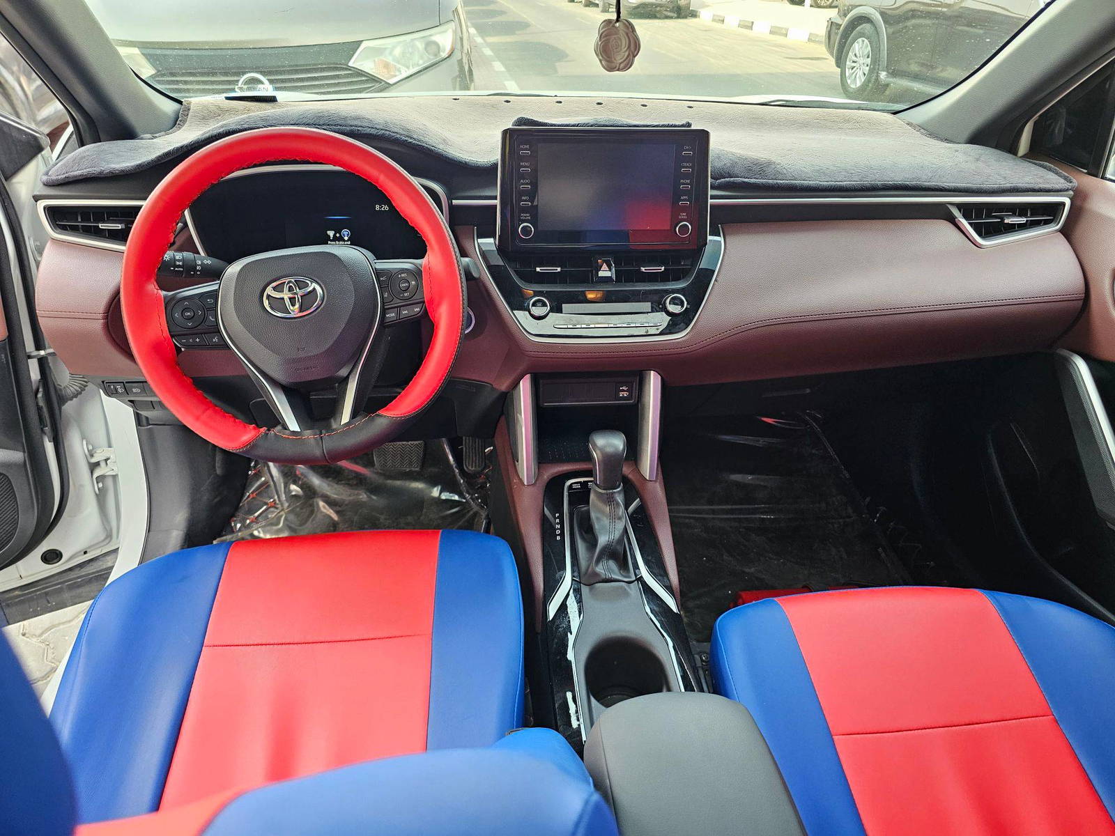 2024 TOYOTA COROLLA CROSS L — 14887 KM — Lot 0516275 — Souq - Marhaba Auctions Used Cars - Image 7