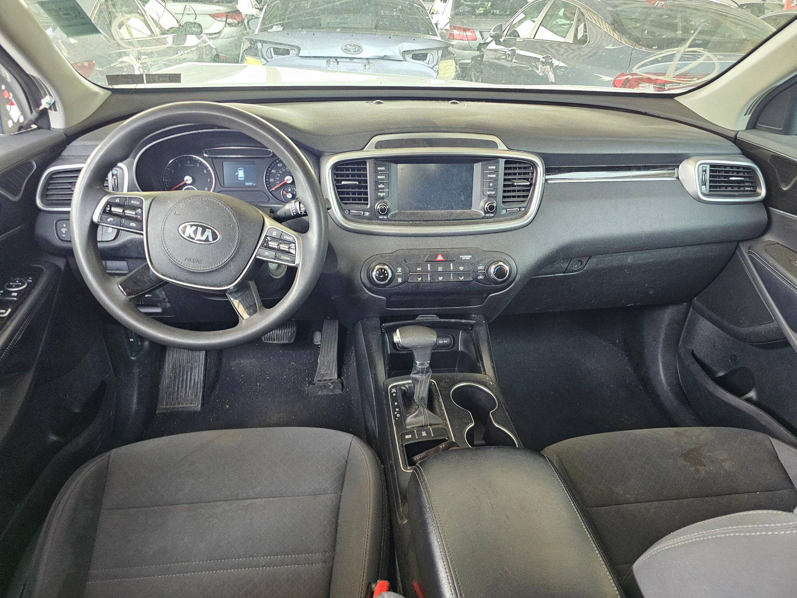 2019 KIA SORENTO — 93390 Miles — Lot 48755775 — Souq - Marhaba Auctions Used Cars - Image 6