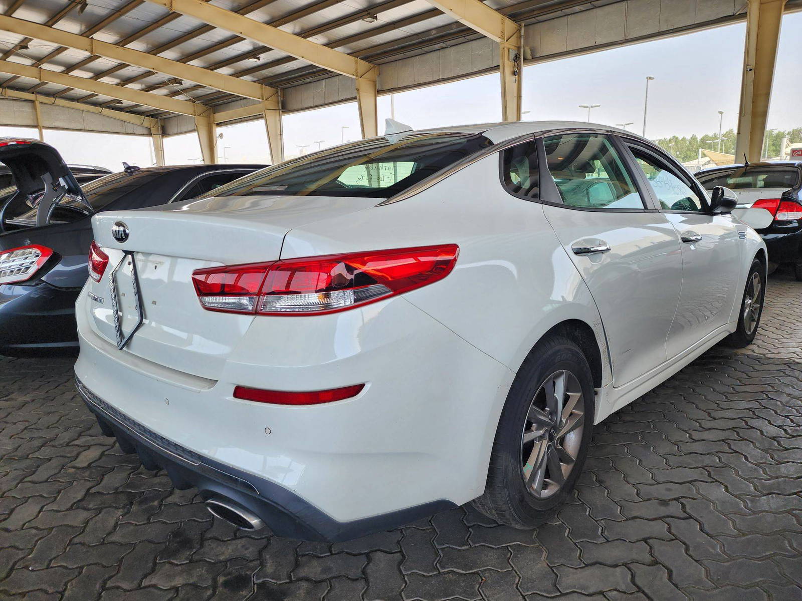 2019 KIA OPTIMA — 121551 Miles — Lot 36964689 — Souq - Marhaba Auctions Used Cars - Image 3