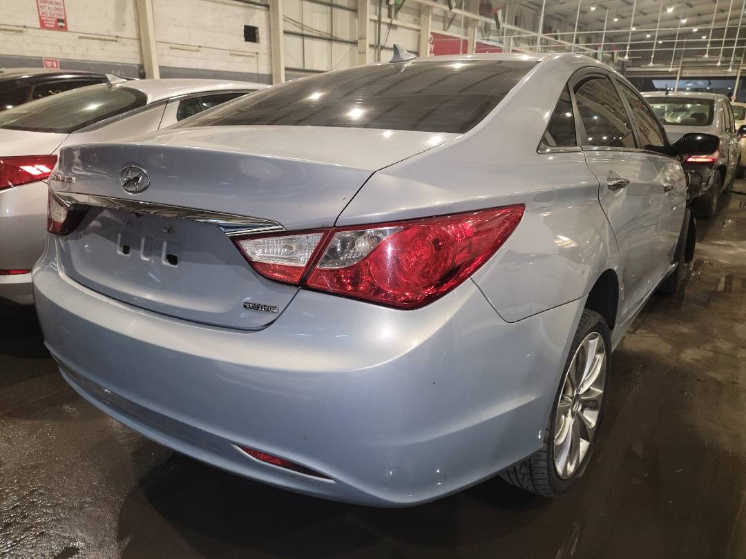 2011 HYUNDAI SONATA — 216938 Miles — Lot 38107359 - Marhaba Auctions Used Cars - Image 3