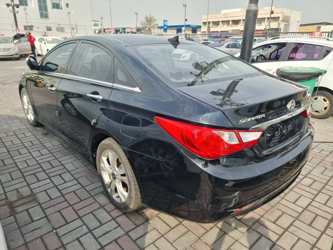 2011 HYUNDAI SONATA — 48009 KM — Lot 186085 — Ind. 12 - Marhaba Auctions Used Cars - Image 4