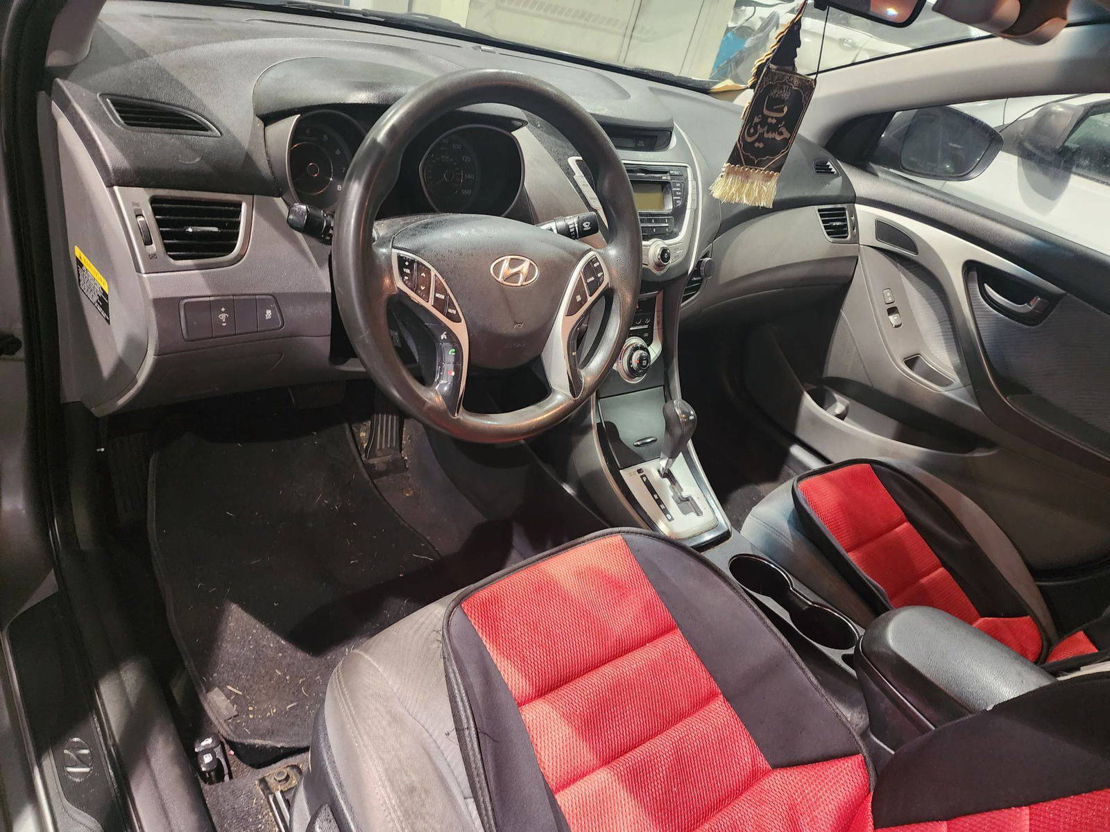 2011 HYUNDAI ELANTRA — 200739 Miles — Lot 37891995 - Marhaba Auctions Used Cars - Image 4