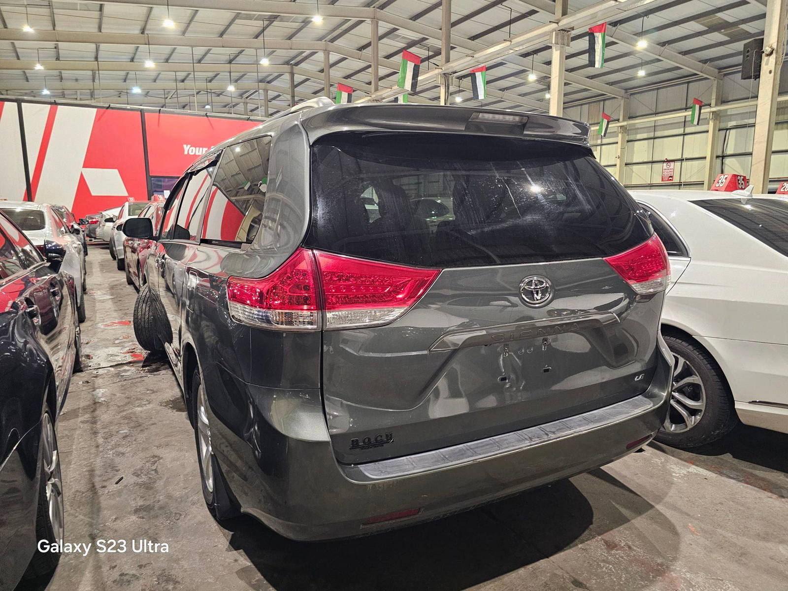 2013 TOYOTA SIENNA — 194548 Miles — Lot DS370753 — Main - Marhaba Auctions Used Cars - Image 3