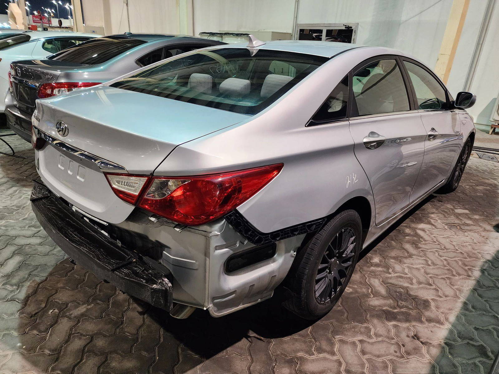 2011 HYUNDAI SONATA — 256985 Miles — Lot 47025642 - Marhaba Auctions Used Cars - Image 4