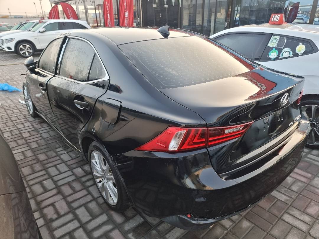 LEXUS IS 250 2015 - Marhaba Auction Used Cars - Image 5