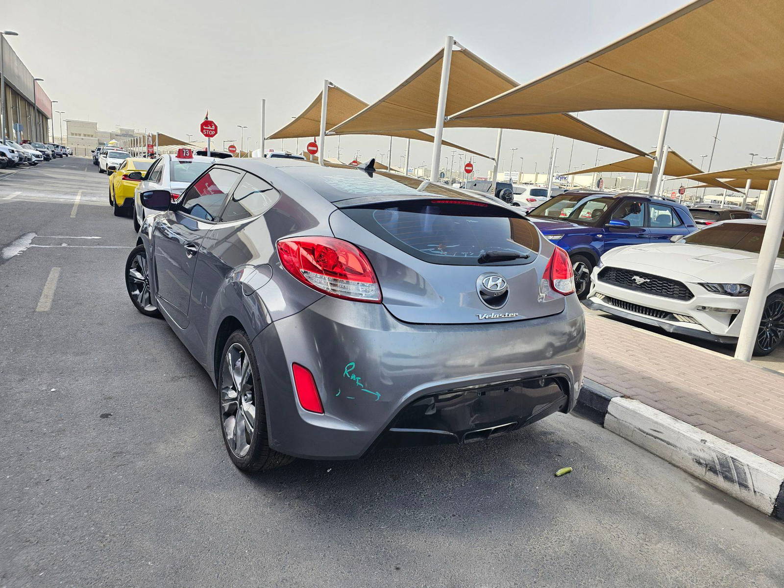 2017 HYUNDAI VELOSTER — 94098 Miles — Lot AD0HU314403 — Souq - Marhaba Auctions Used Cars - Image 3