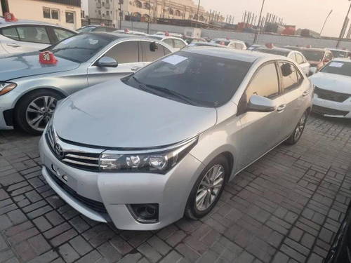 TOYOTA COROLLA