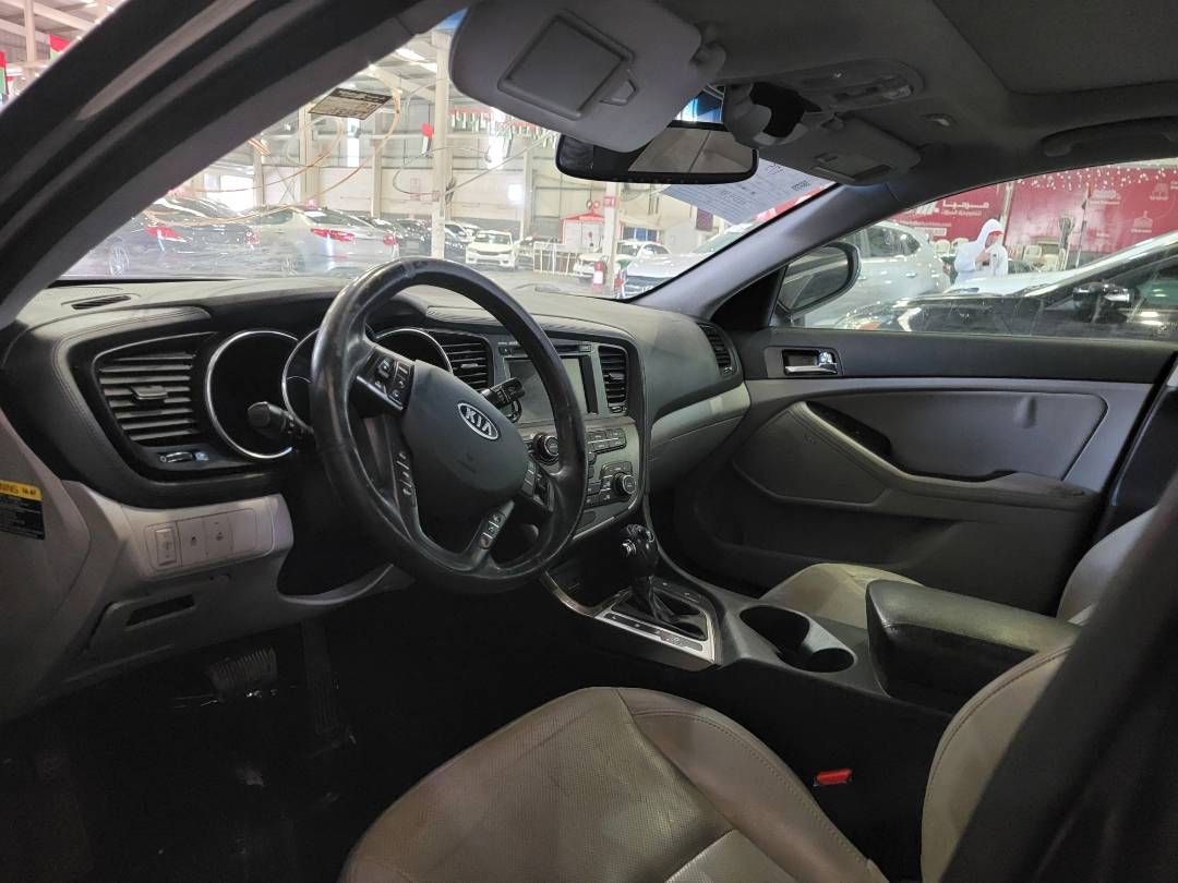 2012 KIA OPTIMA — 198667 Miles — Lot 88787075 — Main - Marhaba Auctions Used Cars - Image 6