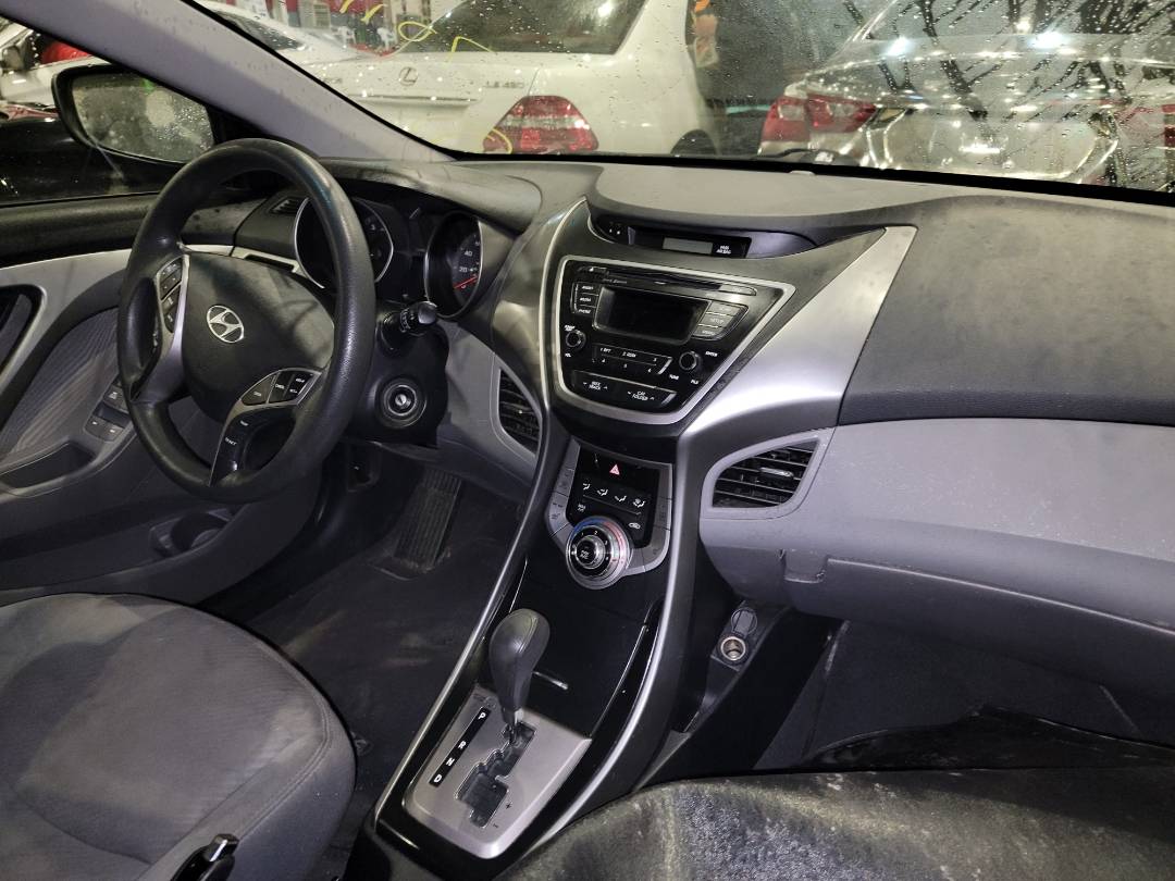 2013 HYUNDAI ELANTRA — 138020 Miles — Lot 70110443 - Marhaba Auctions Used Cars - Image 6