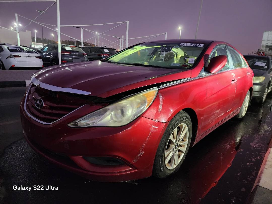2011 HYUNDAI SONATA — 128004 Miles — Lot 24147 — Souq - Marhaba Auctions Used Cars - Image 4