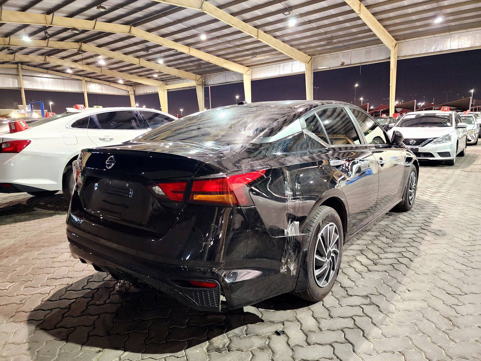 2019 NISSAN ALTIMA — 134028 Miles — Lot 73388014 — Souq - Marhaba Auctions Used Cars - Image 5