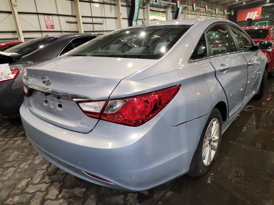 2013 HYUNDAI SONATA — 110223 Miles — Lot 64836253 - Marhaba Auctions Used Cars - Image 4