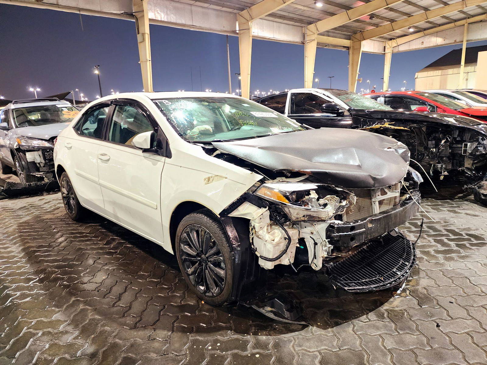 2015 TOYOTA COROLLA — 104267 Miles — Lot 81420384 — Ind. 12 - Marhaba Auctions Used Cars - Image 4