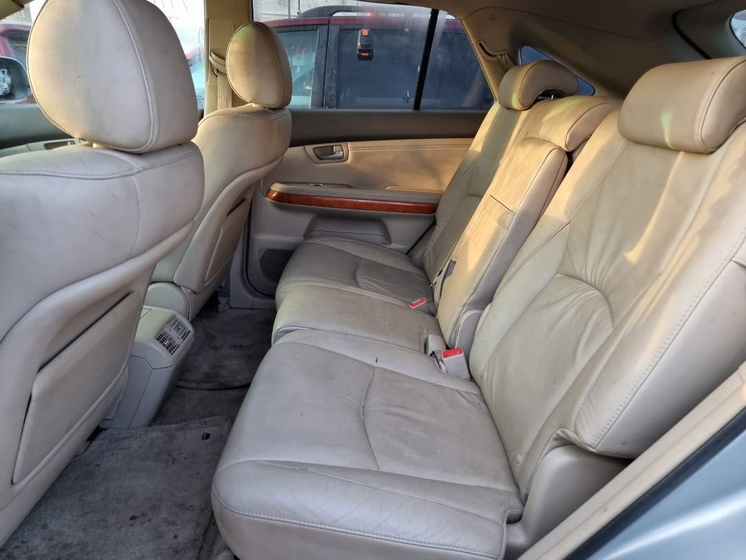 2007 LEXUS RX 330 — 201934 Miles — Lot 215478 — Ind. 12 - Marhaba Auctions Used Cars - Image 6