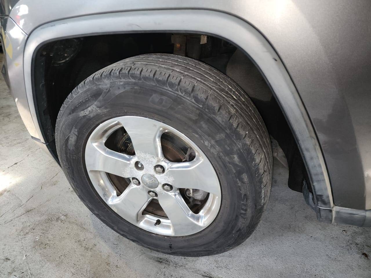 JEEP GRAND CHEROKEE LAREDO 2012 - Marhaba Auction Used Cars - Image 11