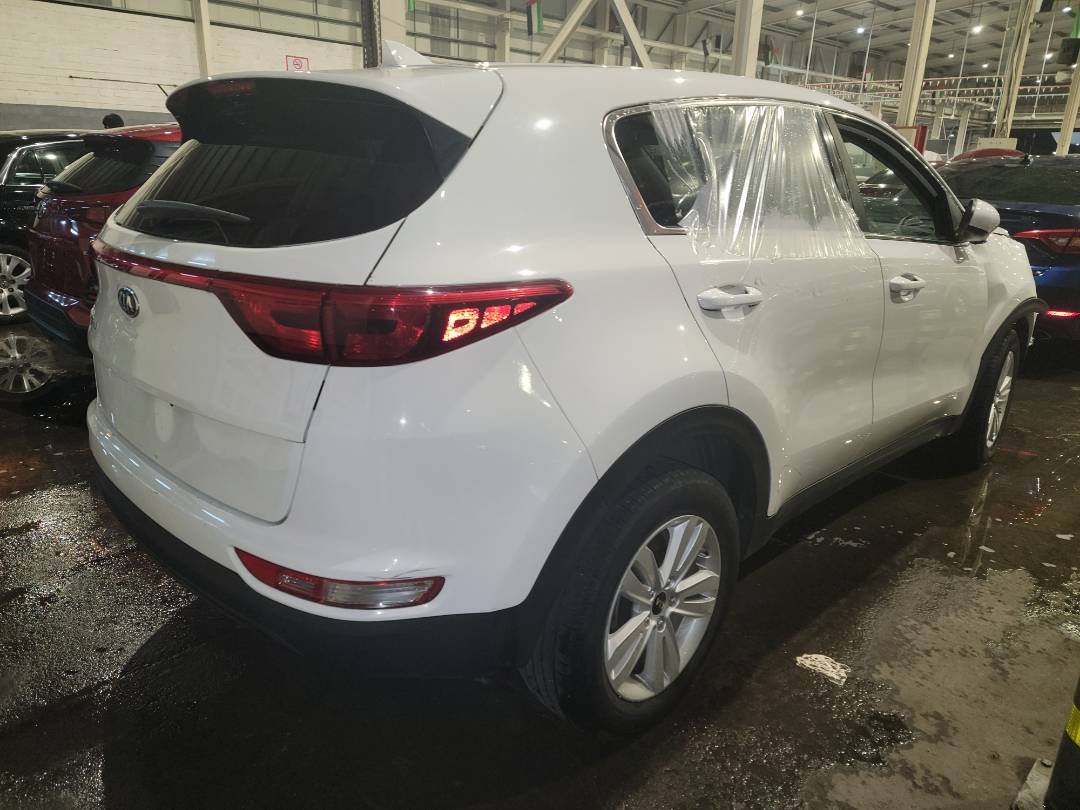 2018 KIA SPORTAGE — 59287 Miles — Lot 37890454 - Marhaba Auctions Used Cars - Image 3