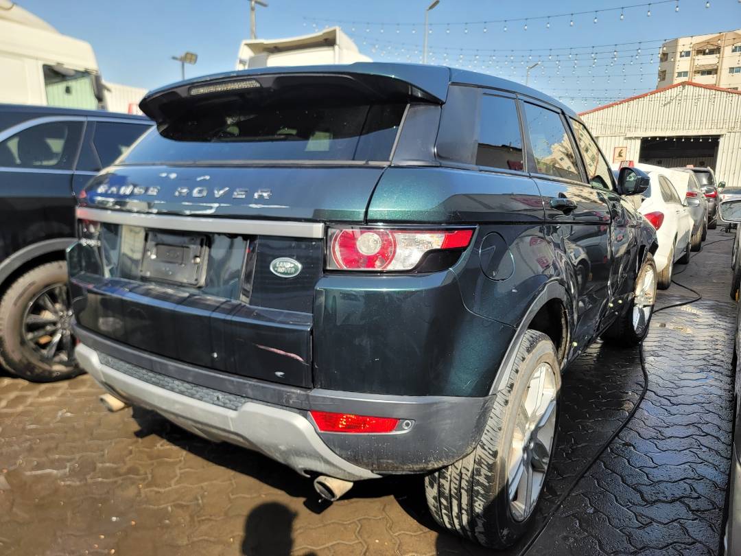 2015 LAND ROVER RANGE ROVER EVOQUE — 142588 Miles — Lot H069889 — Main - Marhaba Auctions Used Cars - Image 3