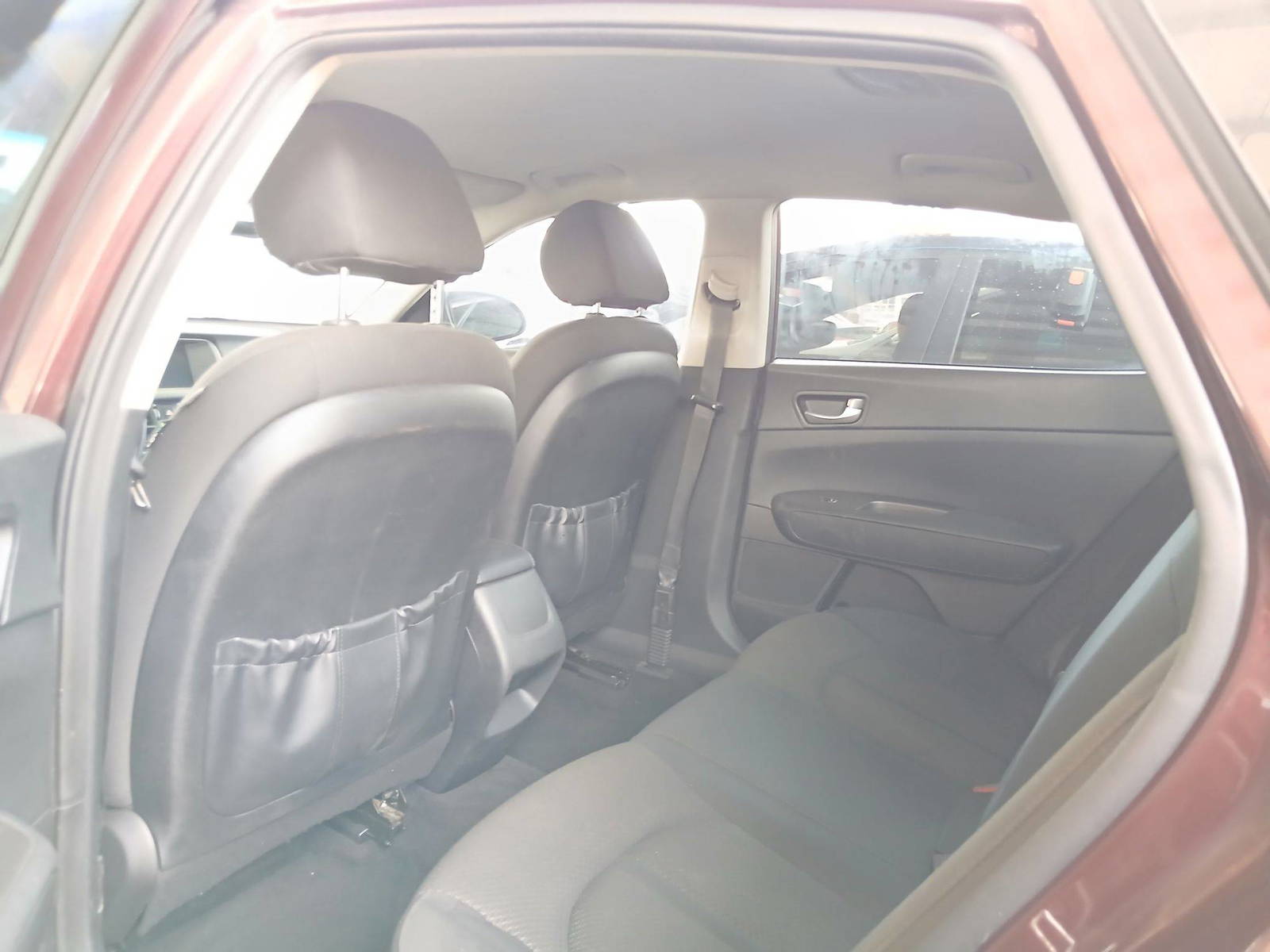 2018 KIA OPTIMA — 126058 Miles — Lot 735687 — Souq - Marhaba Auctions Used Cars - Image 6