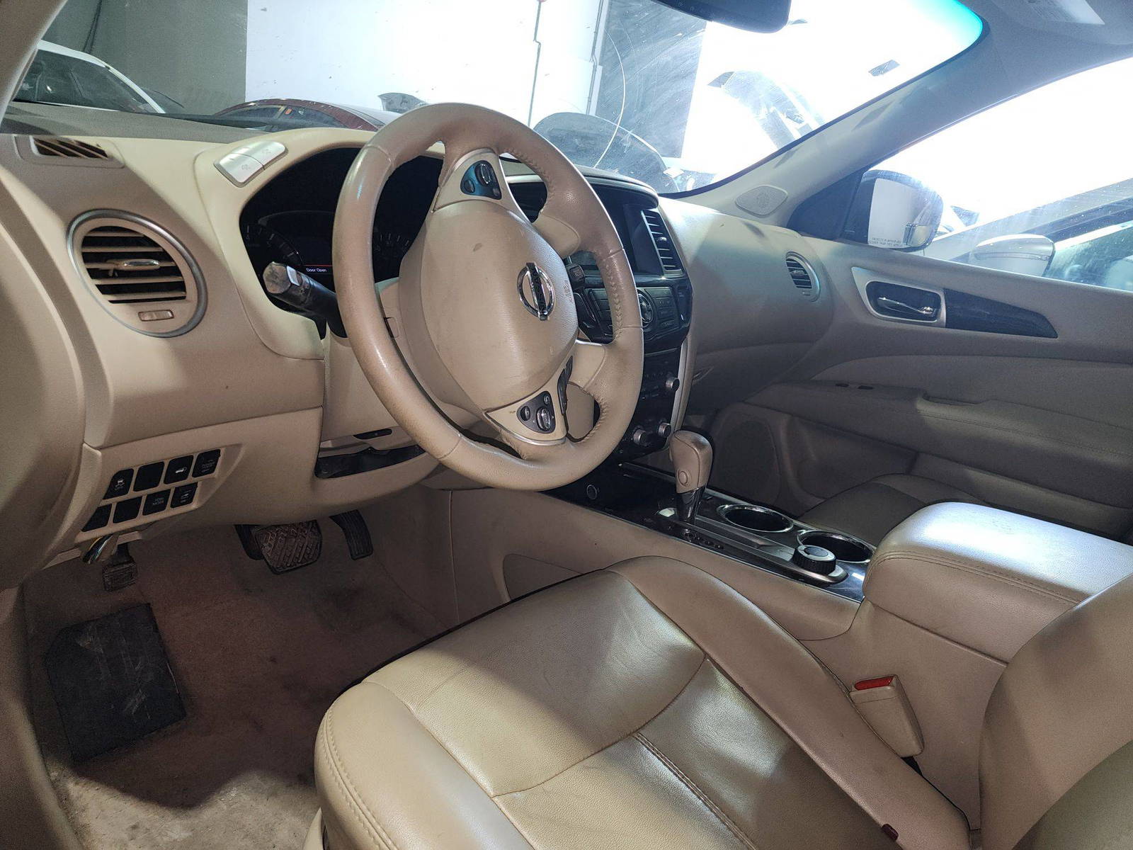 2014 NISSAN PATHFINDER — 197538 Miles — Lot 43099489 — Ind. 12 - Marhaba Auctions Used Cars - Image 11