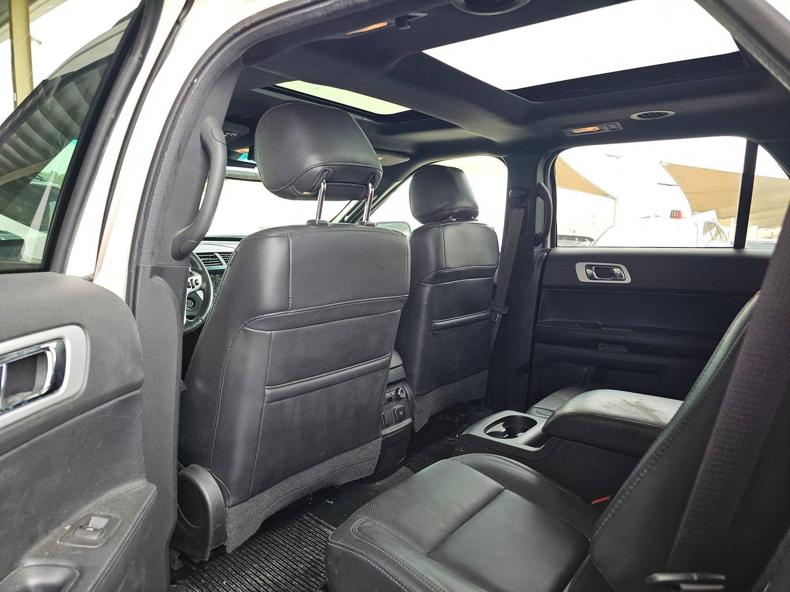 2014 FORD EXPLORER — 226000 KM — Lot 57208425 — Souq - Marhaba Auctions Used Cars - Image 6