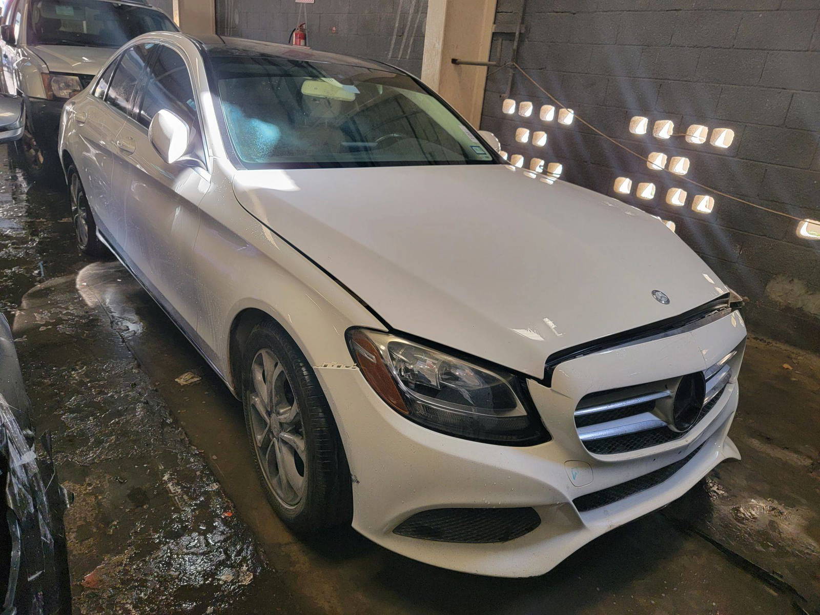 MERCEDES BENZ C300 2016 - Marhaba Auction Used Cars - Image 6