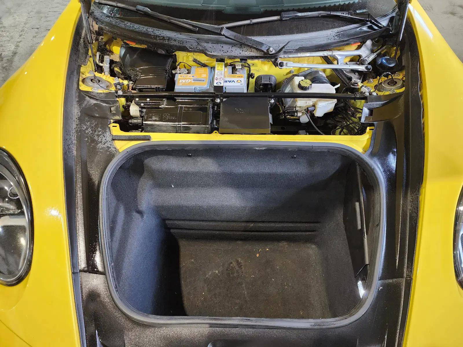 PORSCHE 911 2020 - Marhaba Auction Used Cars - Image 12