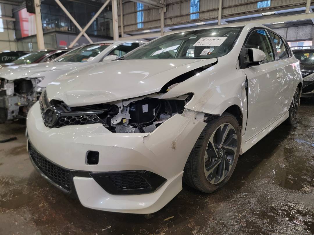 2018 TOYOTA COROLLA — 118522 Miles — Lot 38810996 — Main - Marhaba Auctions Used Cars - Image 10